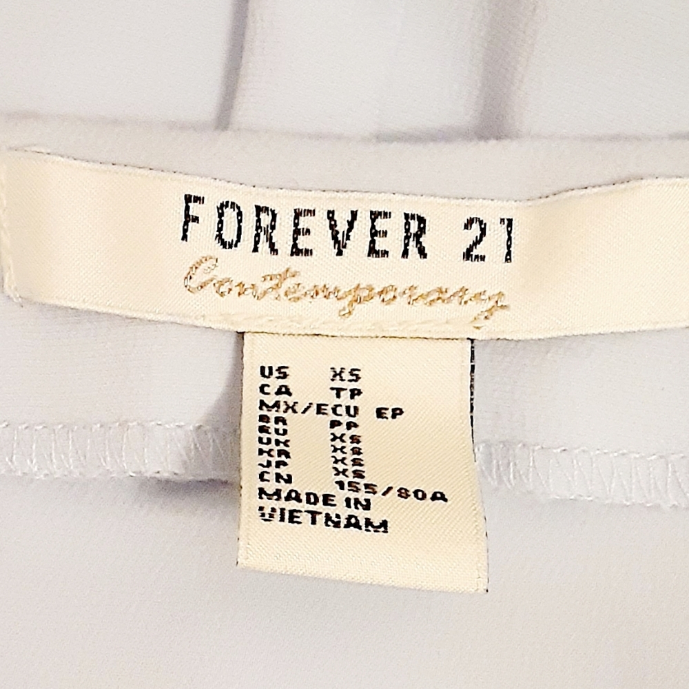 Forever 21 Contemporary Baby Blue Blouse Top Tank - Picture 4 of 4